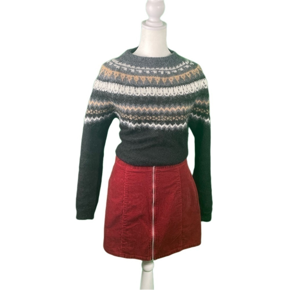 Charlotte Russe size medium, red corduroy, zipper front mini skirt. - Picture 2 of 7